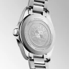 Longines Conquest montre pour hommes L3.750.4.52.6